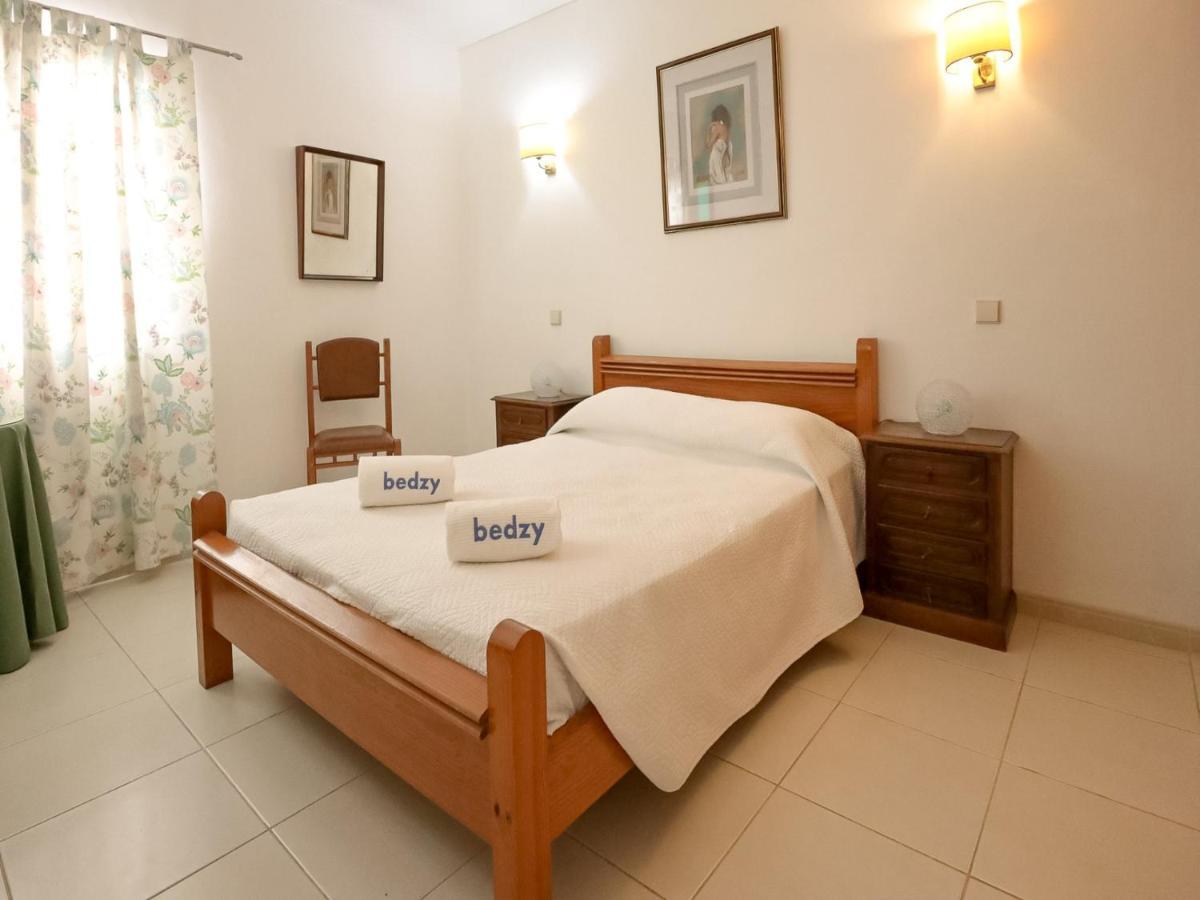 Praia Da Oura Apartment - 100 M From The Beach - By Bedzy อัลบูเฟรา ภายนอก รูปภาพ